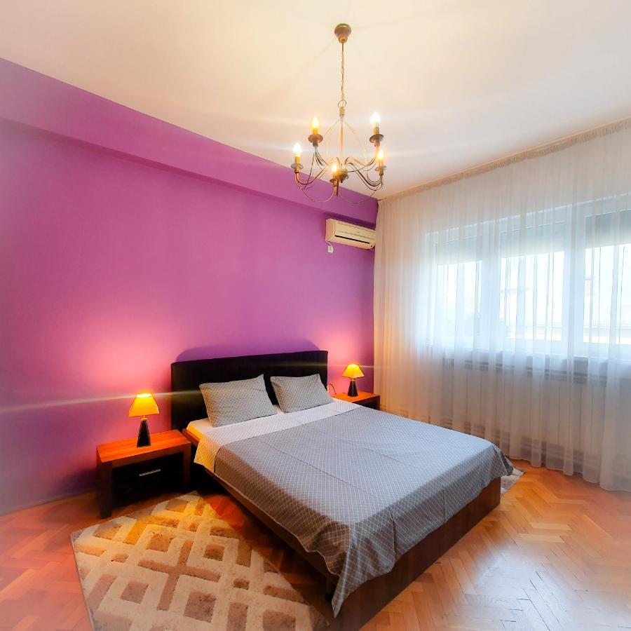 City Center Apartment Bucharest Exterior photo